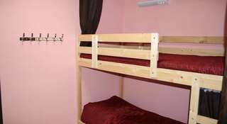 Гостиница Sleep & Go Hostel Пермь Двухместный номер с 2 отдельными кроватями - Без окна-3